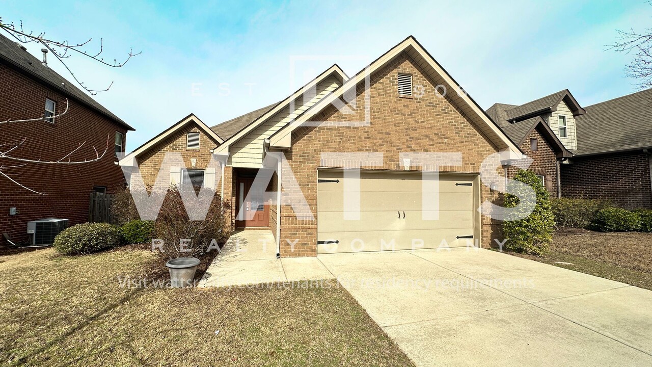 362 Glen Cross Way in Trussville, AL - Building Photo