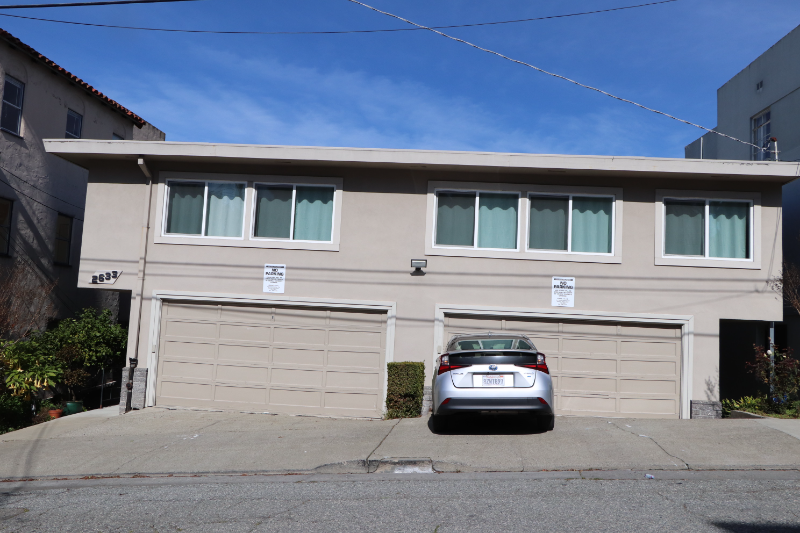 2633 Ivy Dr in Oakland, CA - Building Photo
