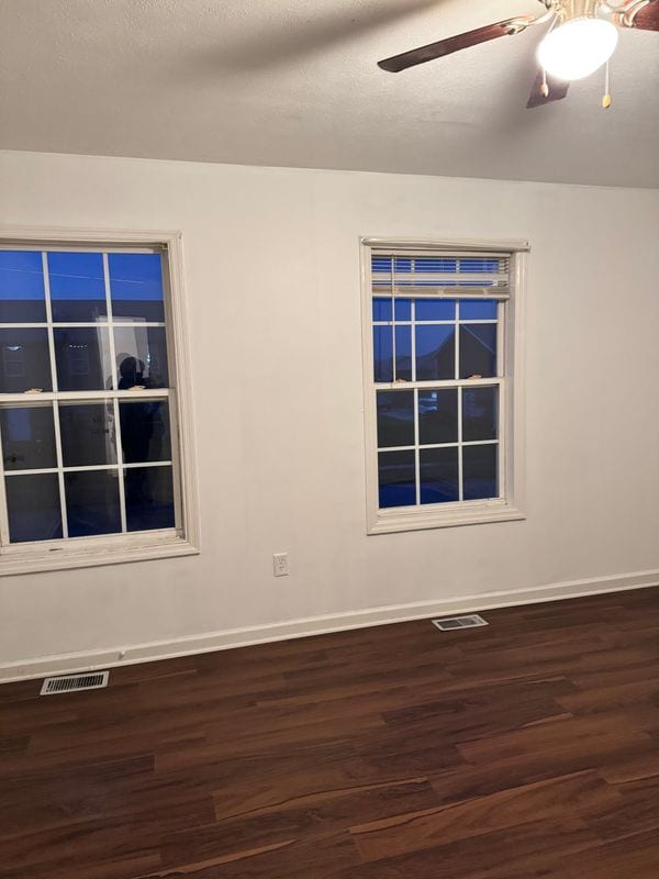 1003 Whipporwill Dr in Berea, KY - Foto de edificio - Building Photo