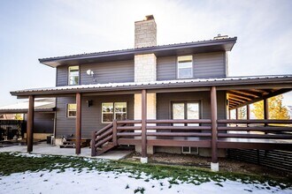 7665 Whileaway Rd in Park City, UT - Building Photo - Building Photo
