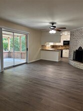 10422 Winding Trail Rd in La Porte, TX - Building Photo - Building Photo