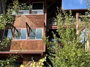 751 Sun Pillar Loop in East Missoula, MT - Building Photo - Building Photo