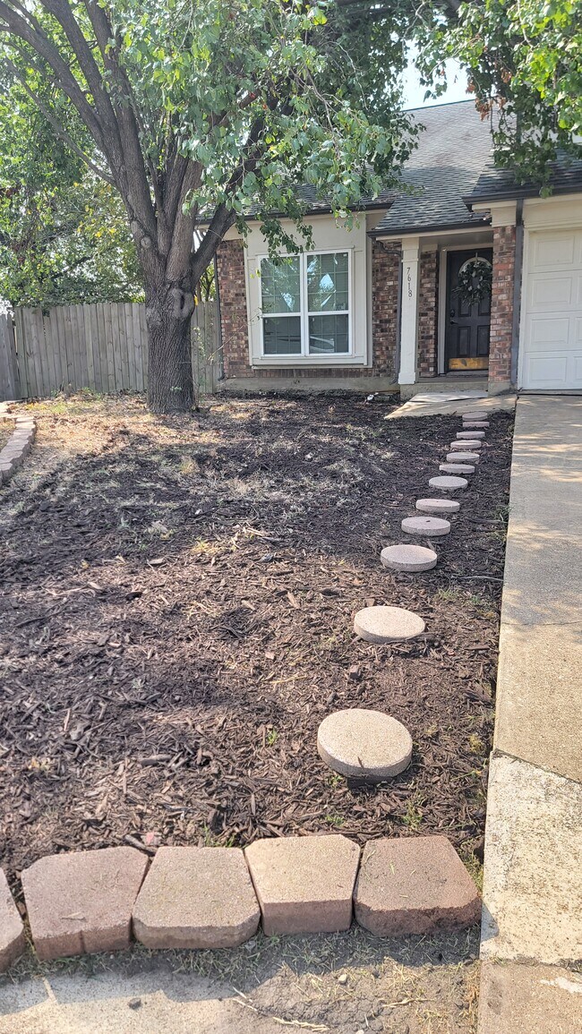 7618 Clairmont Ave in Rowlett, TX - Building Photo - Building Photo