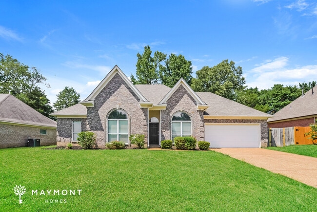 property at 20 Lakewood Cove