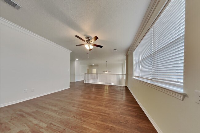 8402 Sports Haven Dr in Humble, TX - Building Photo - Building Photo