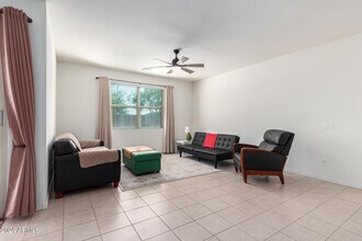 7167 E Teal Way in San Tan Valley, AZ - Building Photo - Building Photo