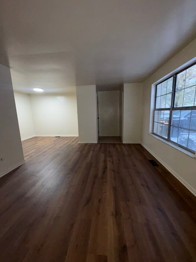 5317 Greencroft Dr, Unit 5317 in Dayton, OH - Building Photo - Building Photo