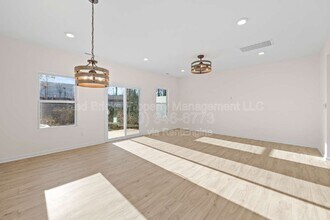 11027 Pagebrook Ln in Charlotte, NC - Building Photo - Building Photo