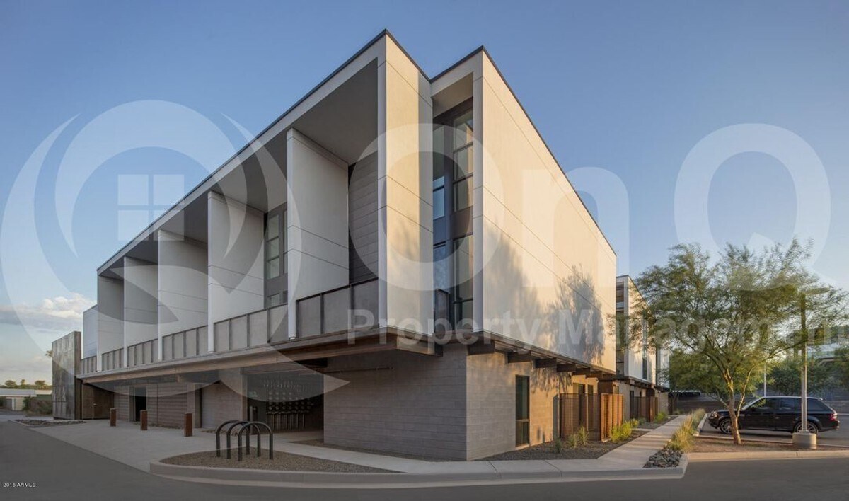 1717 N 1st Ave in Phoenix, AZ - Building Photo