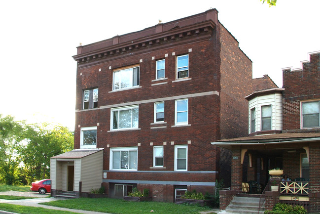 131 Harmon St in Detroit, MI - Foto de edificio - Building Photo