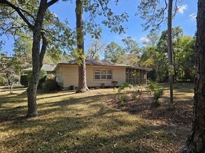 1222 N Ridge Ave in Tifton, GA - Building Photo - Building Photo