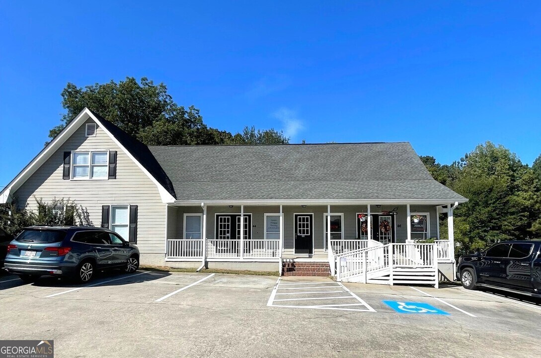 50 Fairfield Rd in Villa Rica, GA - Building Photo