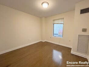 40 Boylston St in Boston, MA - Building Photo - Building Photo