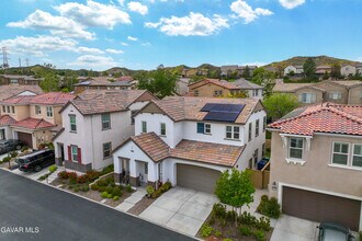 28371 Vela in Valencia, CA - Building Photo - Building Photo