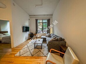 2220 Fairfax Dr in Arlington, VA - Foto de edificio - Building Photo