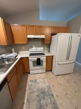 1143 White Stone Way in Fountain, CO - Foto de edificio - Building Photo