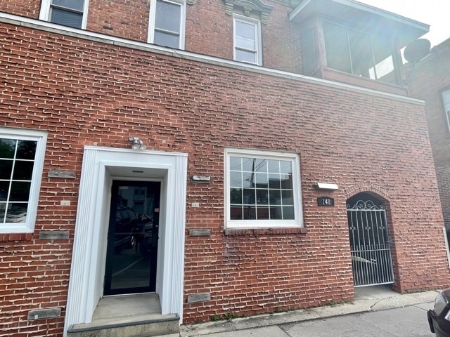 property at 148 N Sycamore St