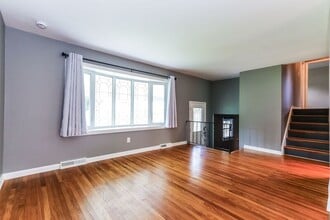 1119 Banes Rd in Southampton, PA - Foto de edificio - Building Photo