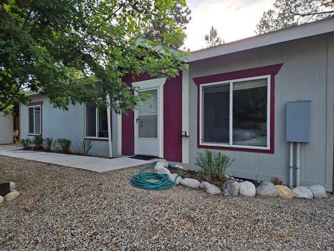 771 Kindness Way in Hamilton, MT - Building Photo - Building Photo