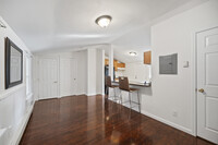 29 Mansfield St, Unit #2 in Bethel, CT - Building Photo - Building Photo