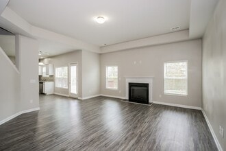 7012 Blackberry Dr in Grovetown, GA - Building Photo - Building Photo