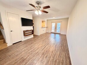 9517 Clanton St in Houston, TX - Building Photo - Building Photo