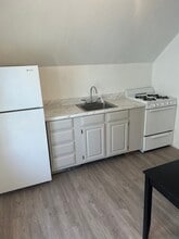 46 Lee Ave, Unit 3 in Bridgeport, CT - Foto de edificio - Building Photo