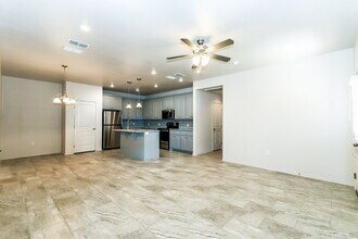 6905 67th St in Lubbock, TX - Building Photo - Building Photo