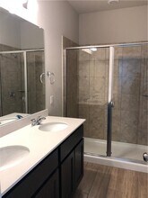 2553 Pecan Island Dr in Leander, TX - Foto de edificio - Building Photo