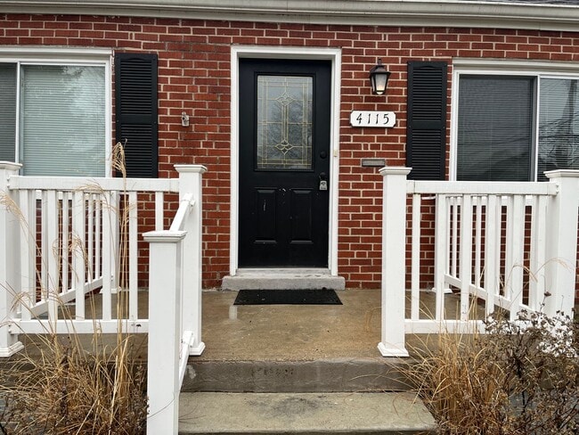 4115 Homelawn Ave in Cincinnati, OH - Building Photo - Building Photo