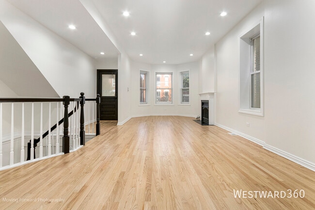 property at 1138 N Winchester Ave