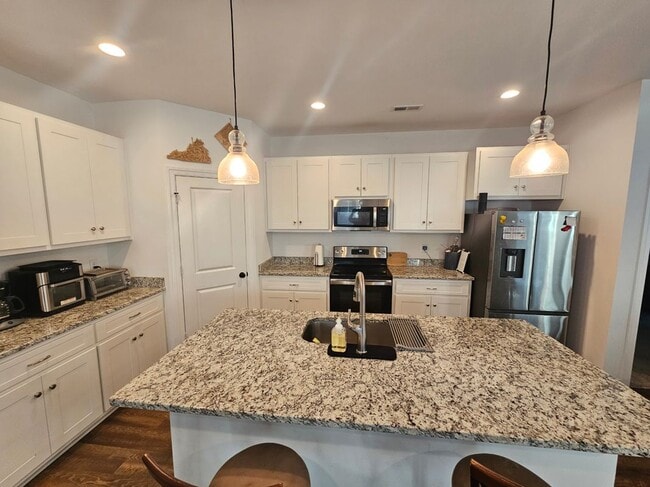 1008 Highgrove Hts NW in Harvest, AL - Building Photo - Building Photo