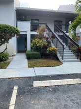 5020 Golfview Ct in Delray Beach, FL - Foto de edificio - Building Photo