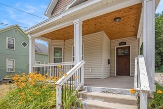 545 James St in Wyoming, MI - Building Photo - Building Photo