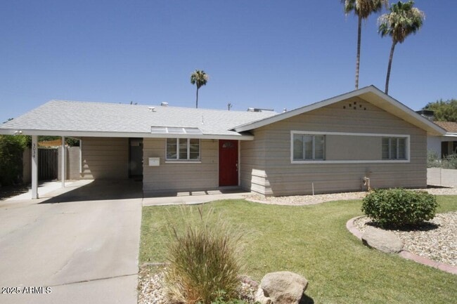 property at 3034 E Cheery Lynn Rd