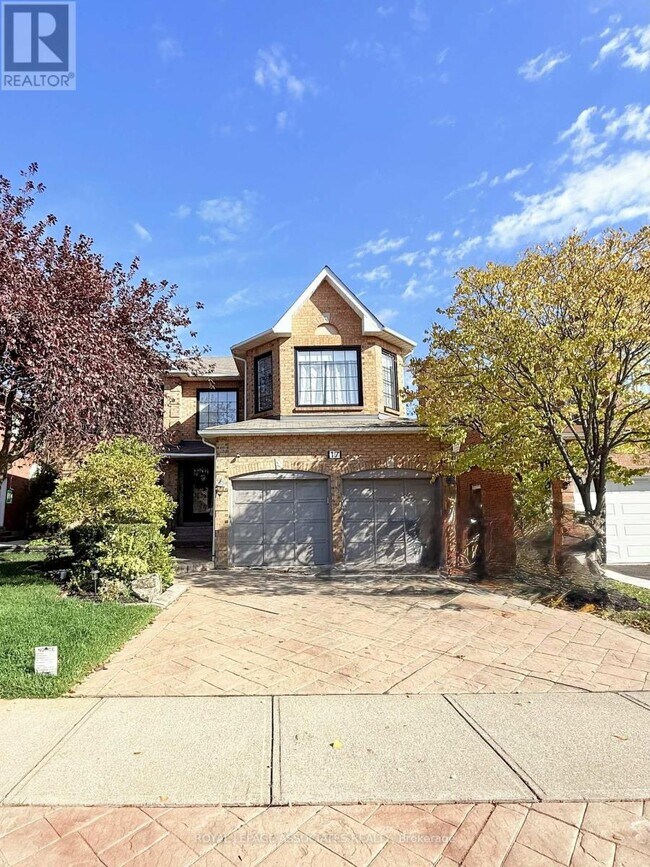 property at 17 Leeward Dr