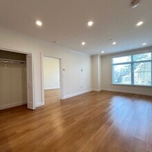 101 Asheville Rd in Brookline, MA - Building Photo - Building Photo