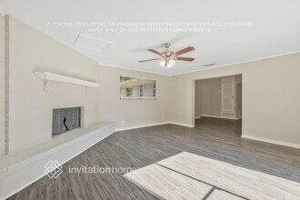 5028 McManus Dr in Jacksonville, FL - Building Photo - Building Photo