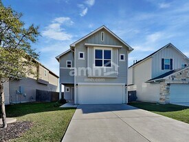 2722 Lillybrook Ln in New Braunfels, TX - Building Photo