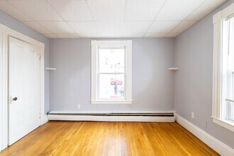 555 Essex St in Lynn, MA - Building Photo - Building Photo