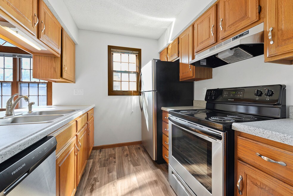 RoseHill Place Apartments Topeka, KS Apartments For Rent