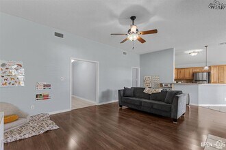 1 Jacob Ct in Wichita Falls, TX - Building Photo - Building Photo
