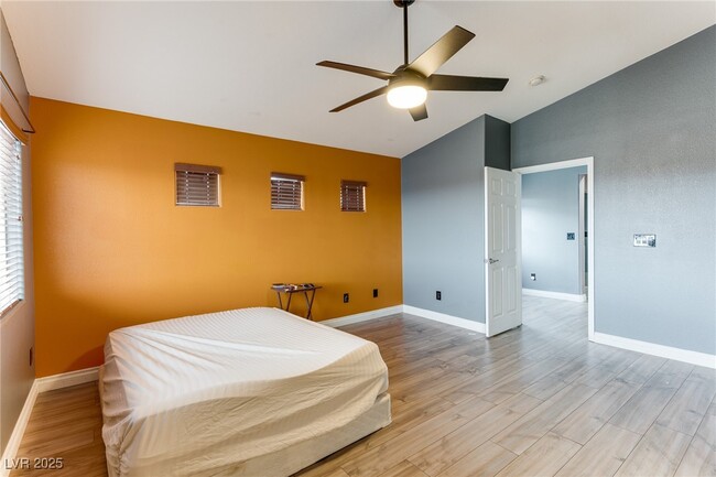 property at 660 Jumbled Sage Ct