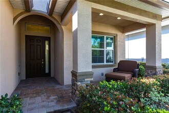 13730 Willow Haven Ct in Ft. Myers, FL - Building Photo - Building Photo