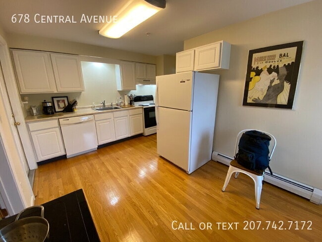 678 Central Ave in Dover, NH - Building Photo - Building Photo