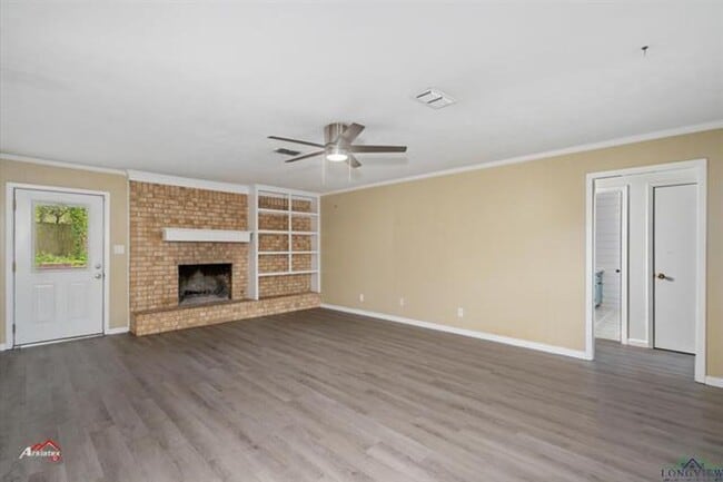 804 Joanie St in Longview, TX - Building Photo - Building Photo