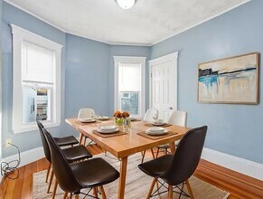 20 Leslie St in Boston, MA - Foto de edificio - Building Photo