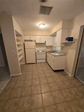 830 Highland Ave in Largo, FL - Building Photo - Building Photo