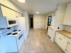 465 East Dr in Oak Ridge, TN - Building Photo - Building Photo