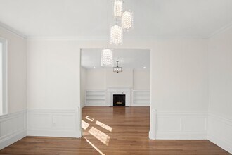6 Lanark Rd, Unit 3 in Brookline, MA - Building Photo - Building Photo